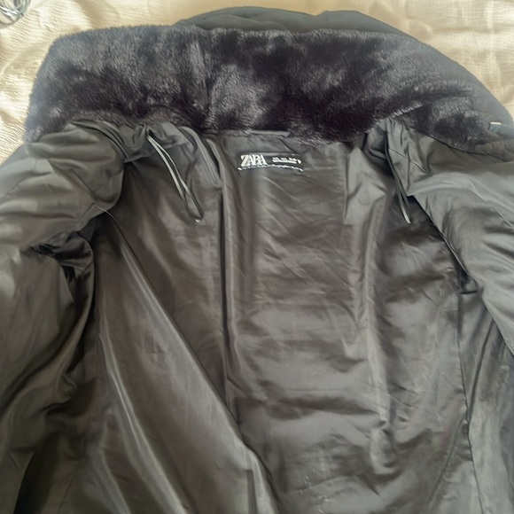 Zara Black Quilted Coat - Large - Picture 10 of 10